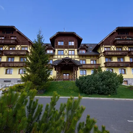 Lomnica - Vysoke Tatry Велька-Ломница